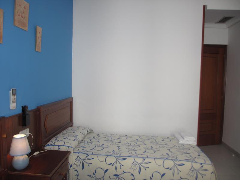 Hostal Pan America Мадрид Екстер'єр фото